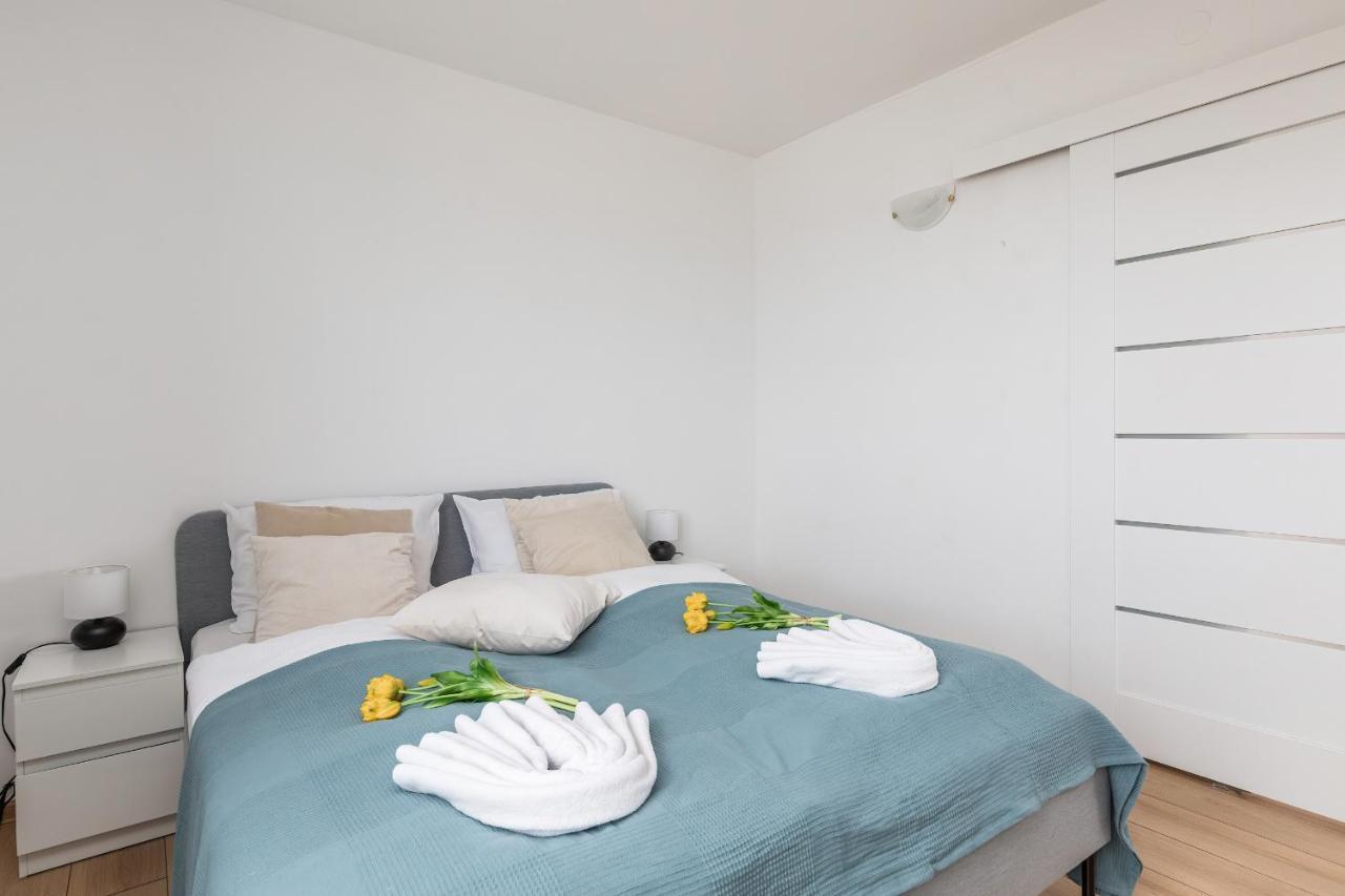 Apartament Przy Plazy - Campingowa - Widok Na Morze By Noclegi Renters ミエンジズドロイェ エクステリア 写真